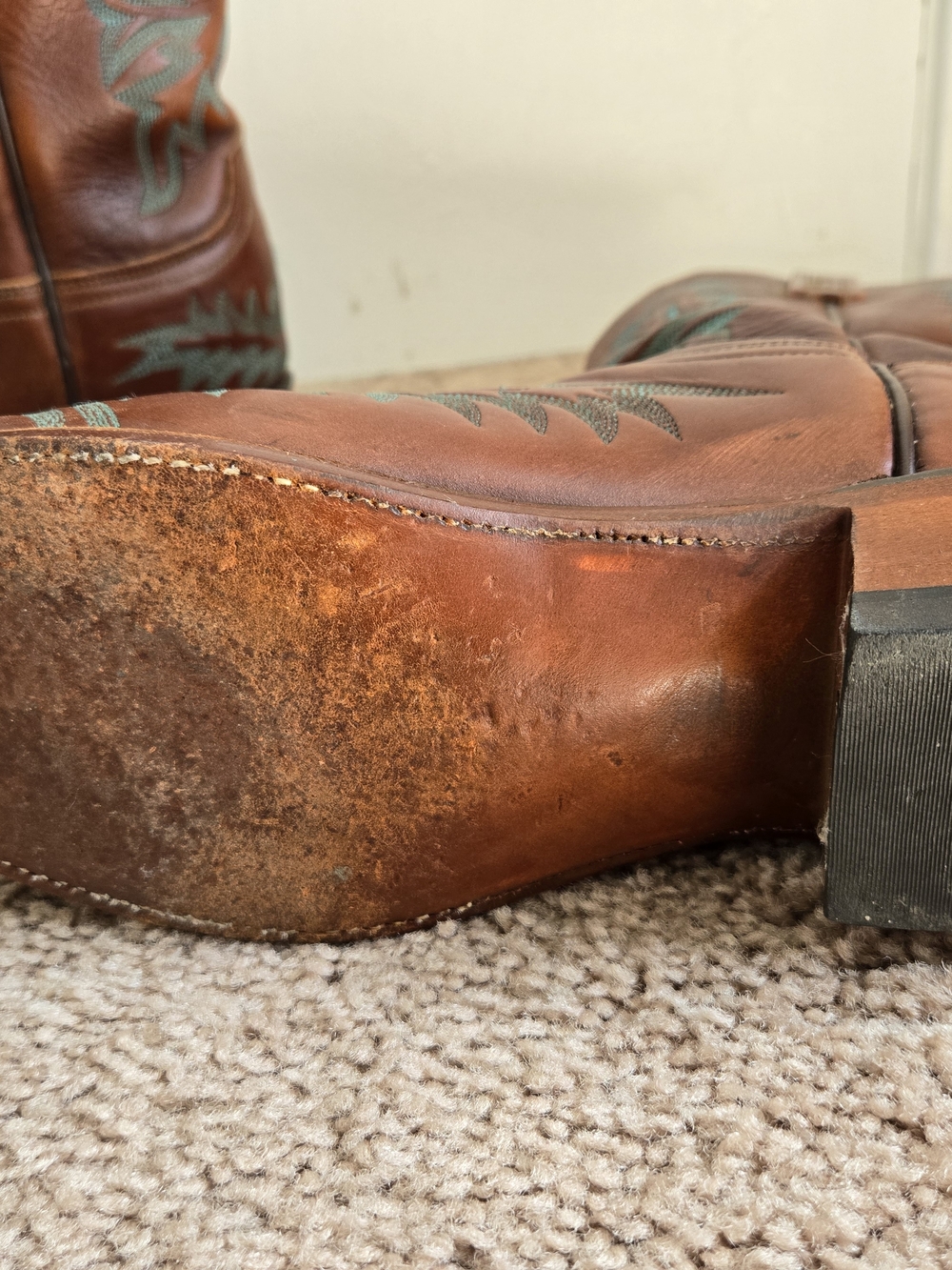 Women's Luchese Brown Leather Western Boots with Turquoise Stitching